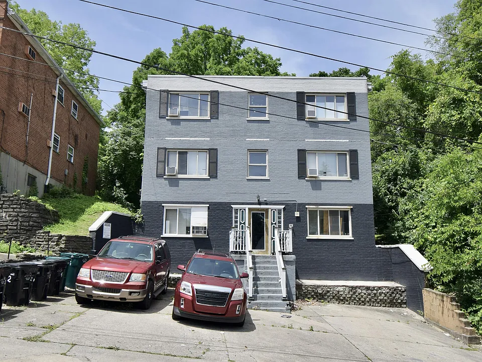 1281 Sunset Ave #3