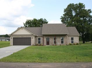 242 Sedona Dr, Dyersburg, TN 38024
