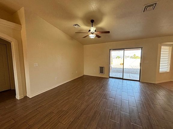 2nd image of 3237 Silver Saddle Dr