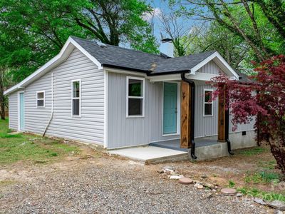 37 20th Ave NE, Hickory, NC, 28601