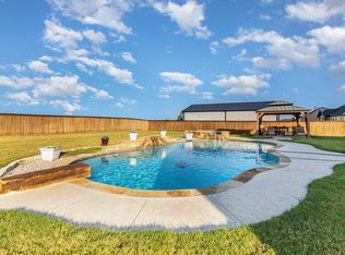 351 Evening Fire Dr, Waxahachie, TX 75167