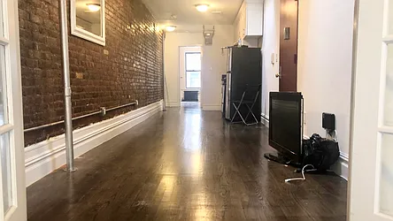 Rented by MOTION New York