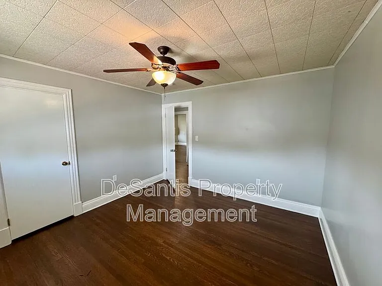 227 5th Ave #2 — Photo 42