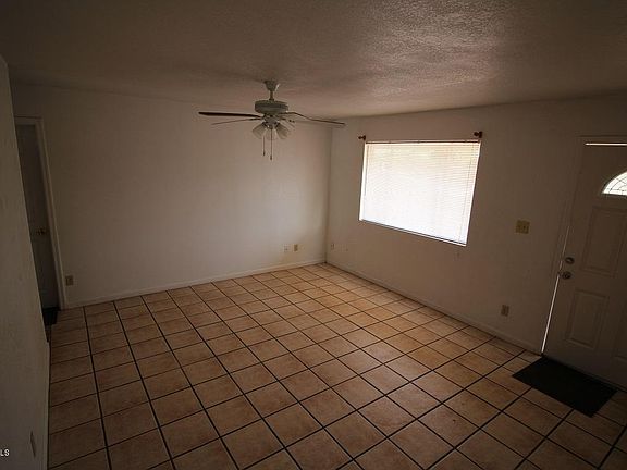 5th image of 3742 W El Camino Dr