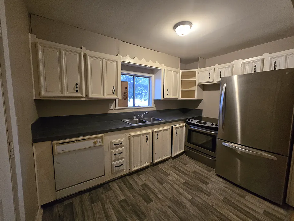 423 Fechner Ave