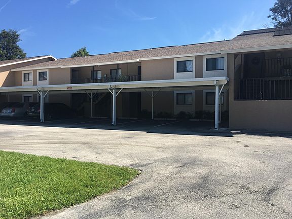 2nd image of 4717 SW 13th Ave APT 210