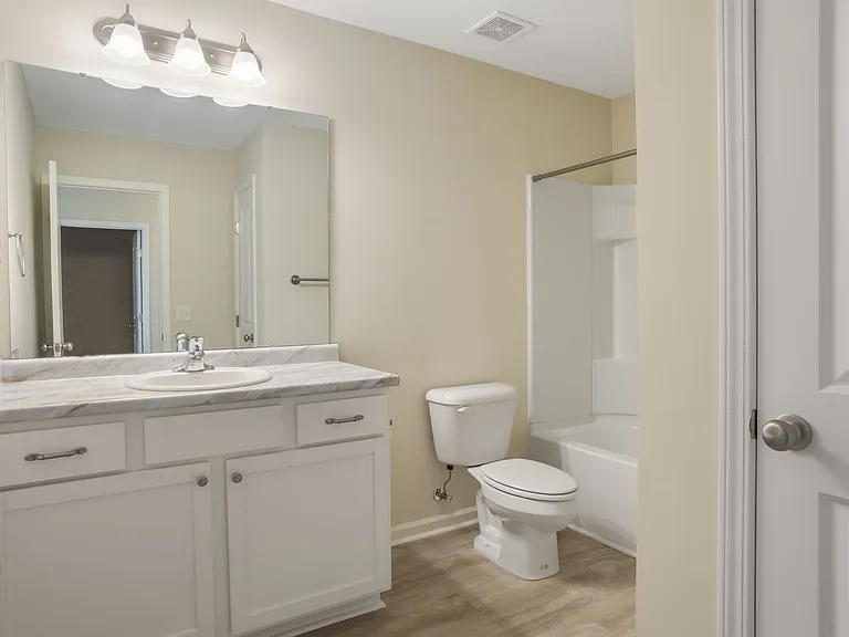 572 Brightleaf Cir — Photo 17