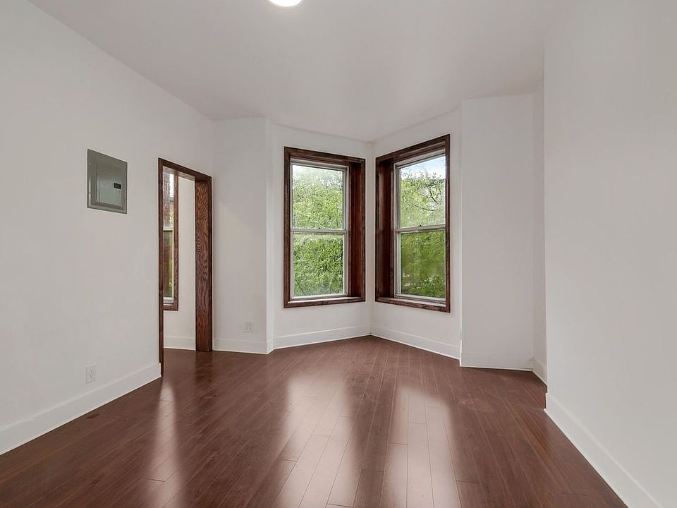1st image of 292 6th St #2