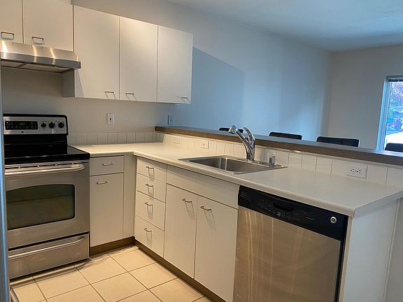 2nd image of 2440 Western Ave APT 419