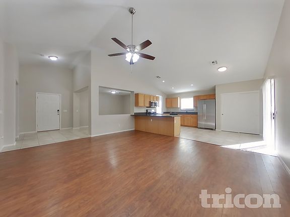 2nd image of 12513 W Aster Dr