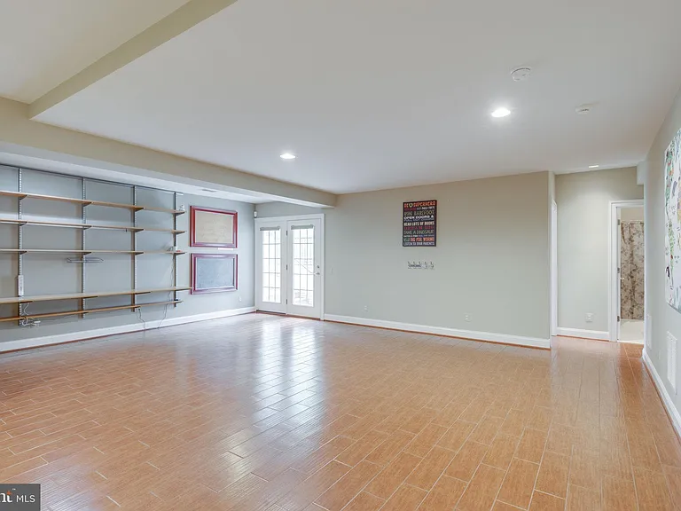 41398 Hagley Pl — Photo 34