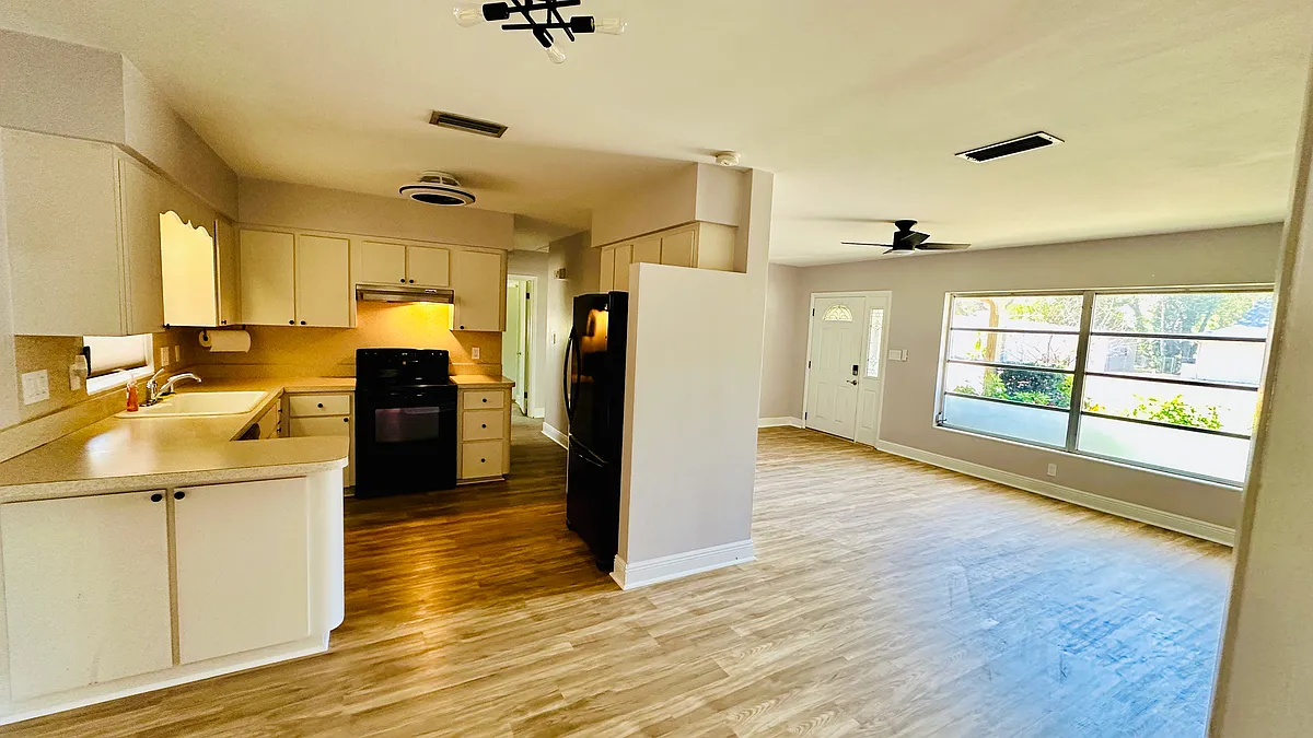 Kitchen and Family Room - 1743 Ridgeway Dr