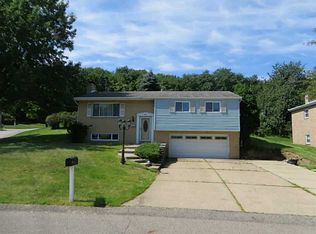 125 Rangley Dr, Pittsburgh, PA 15209