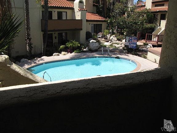 5th image of 1117 Via Montoya