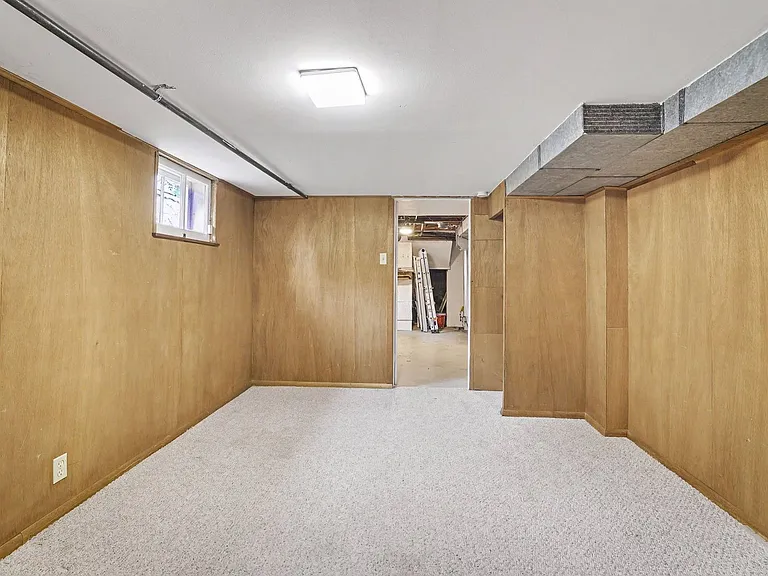 2040 S Ogden St — Photo 20