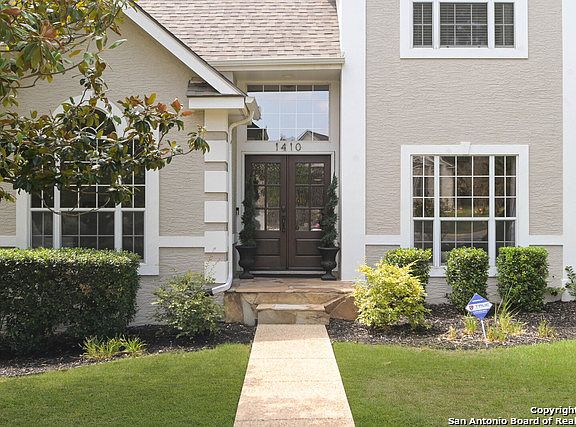 2nd image of 1410 BLACKBIRD LN