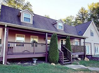 240 Lend St, Fombell, PA 16123