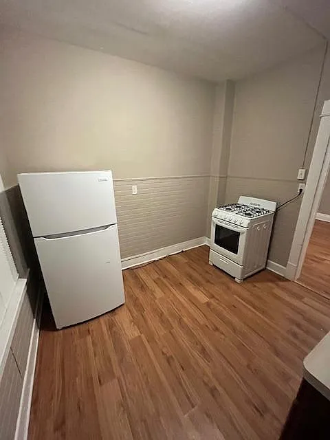 2 bed, 900 sqft, $885 — Photo 4