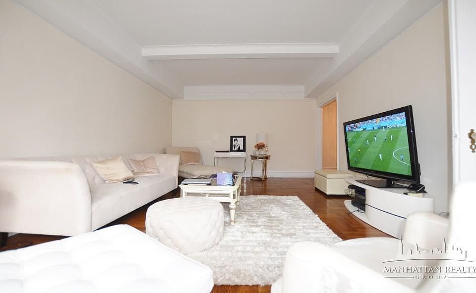 1st image of 1429 Lexington Ave #10A