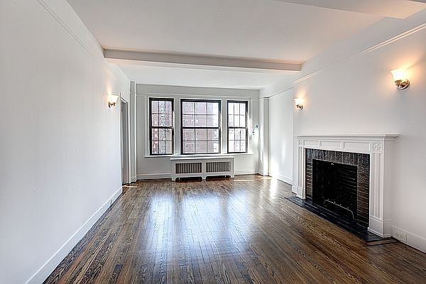 1st image of 15-17 Park Ave #8D