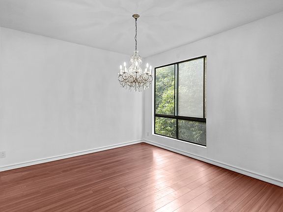 5th image of 2175 S Beverly Glen Blvd APT 308