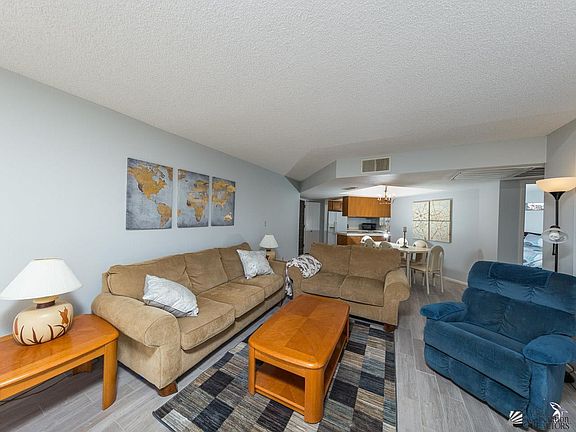 5th image of 10642 S Camino Del Sol
