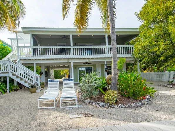 723 Pirates Rd, Little Torch Key, FL 33042