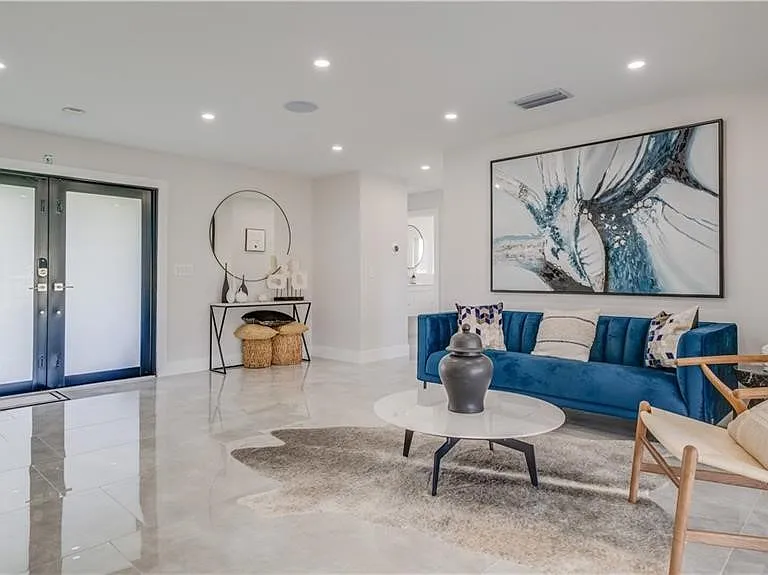 1745 Bikini Ct — Photo 10