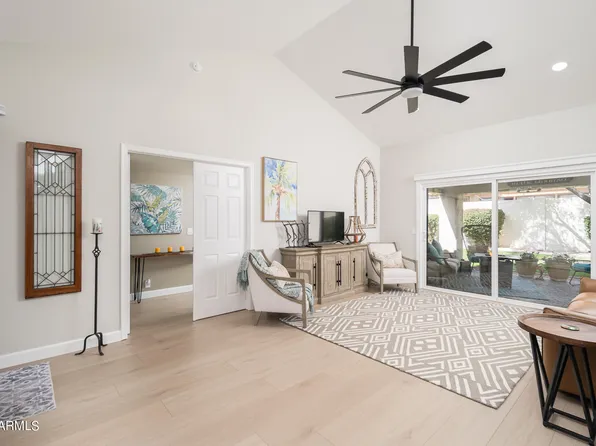 9112 W TOPEKA Drive, Peoria, AZ 85382