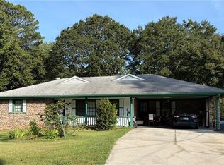 3429 Lake Dr, Lawrenceville, GA 30044