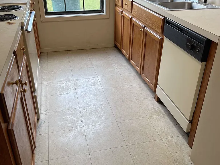 57 W Elmwood Dr #A — Photo 14