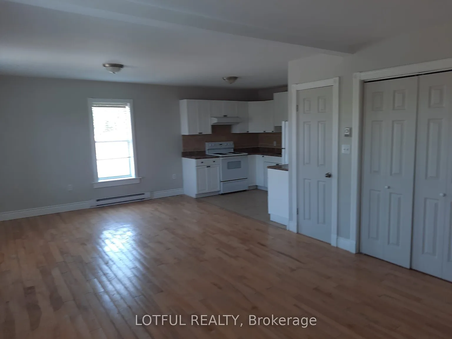 2 bed, $1,800 — Photo 4