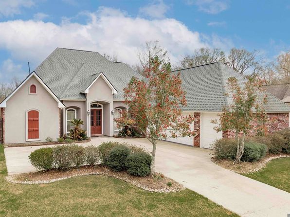 12306 Legacy Hills Dr, Geismar, LA 70734