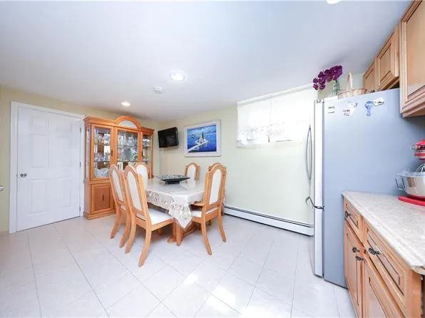 49 Lewiston Street image 41 of 45