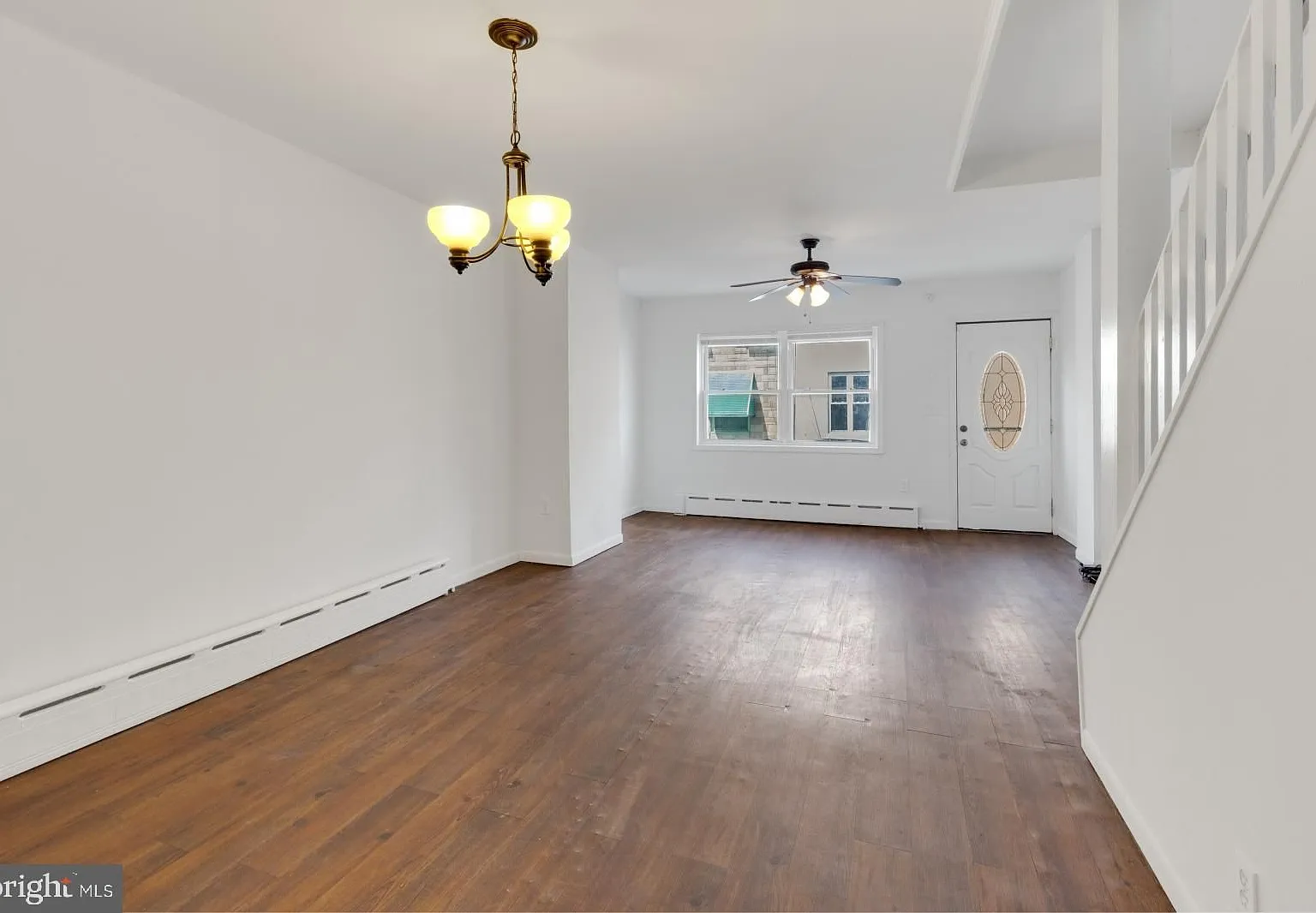 3 bed, 1.0 bath, 960 sqft, $1,400 — Photo 3