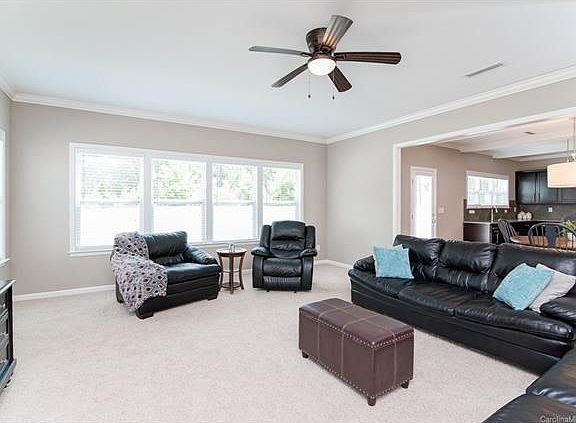 5th image of 2222 Argentum Ave
