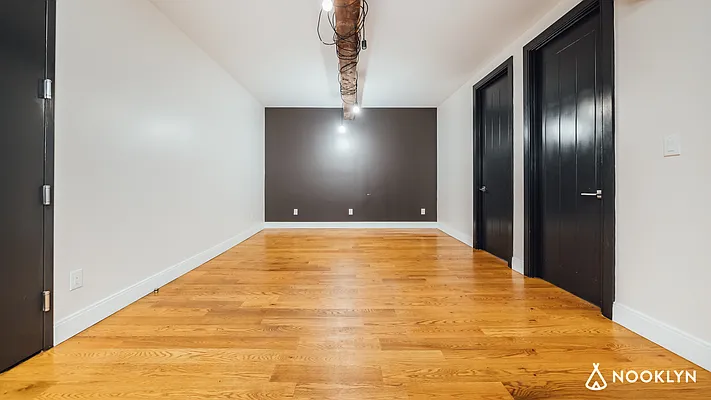 Rented by Nooklyn NYC LLC | media 9