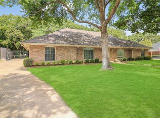 3000 Steeplechase Trl, Arlington, TX 76016
