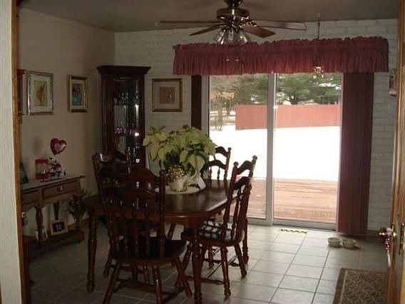 3rd image of 1051 Ashwood Dr