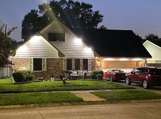 2604 Huckleberry Ln, Pasadena, TX 77502