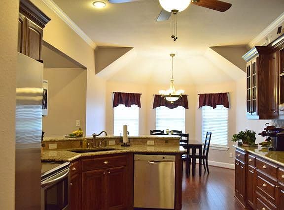 5th image of 150 Timber Creek Dr