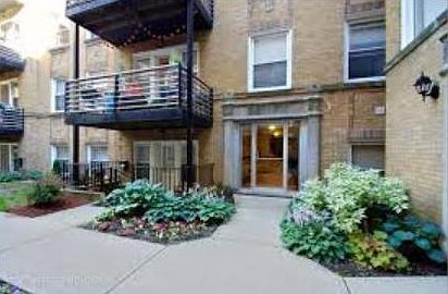 3rd image of 4604 N Monticello Ave #1G