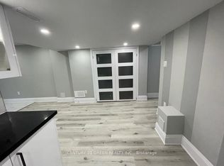 33 Stedford Cres #BASEMENT, Brampton, ON L7A 4P5