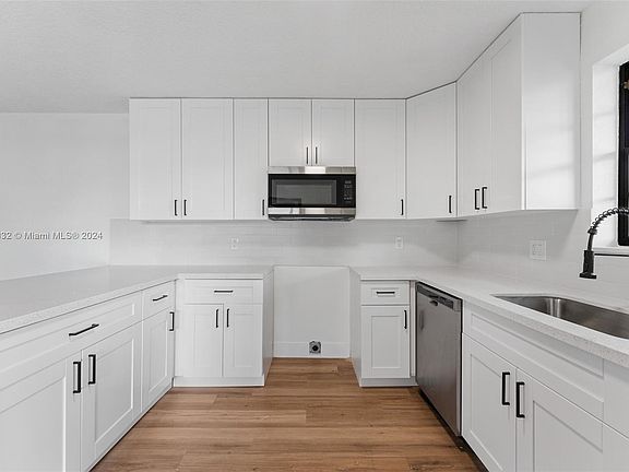 5th image of 2516 NW 99th Ave #2516