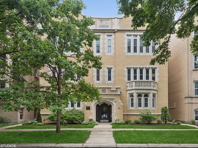 653 Hinman Ave APT 2N, Evanston, IL, 60202