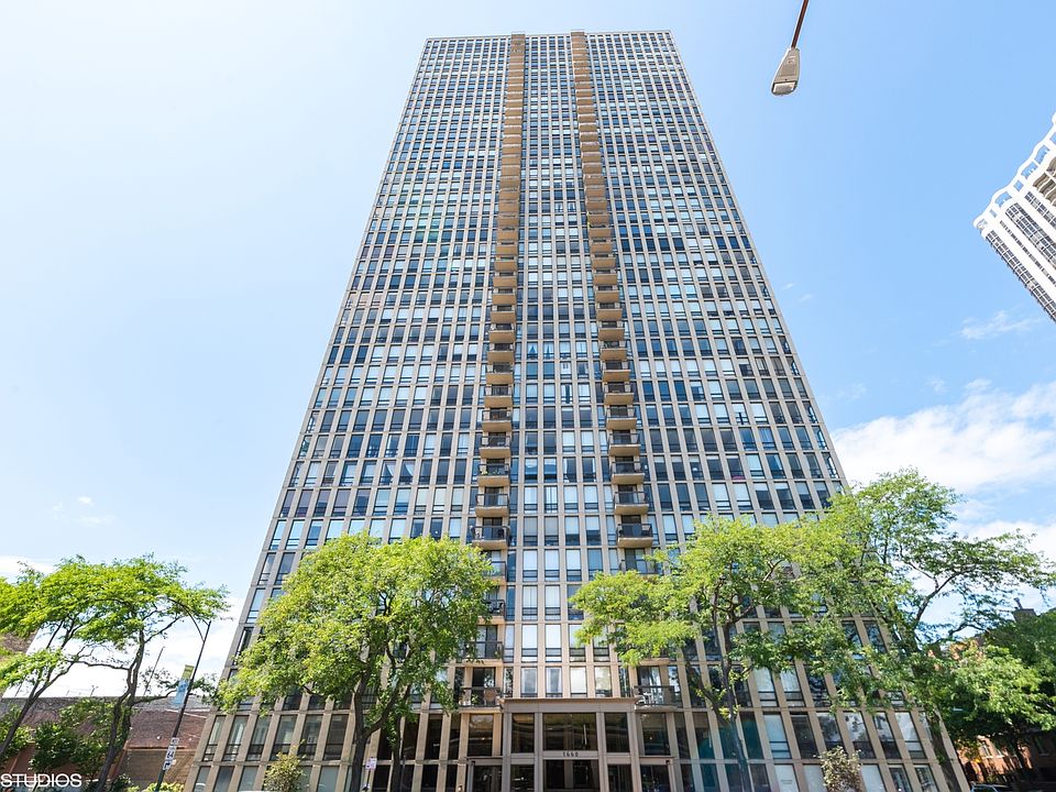 1st image of 1660 N La Salle St #809