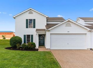 221 New Richmond Dr, Wentzville, MO 63385