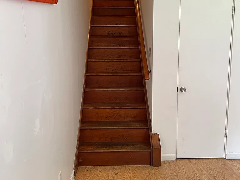 1011 N Mantua St — Photo 6
