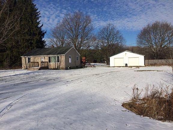 3rd image of 4834 Baker Street Ext