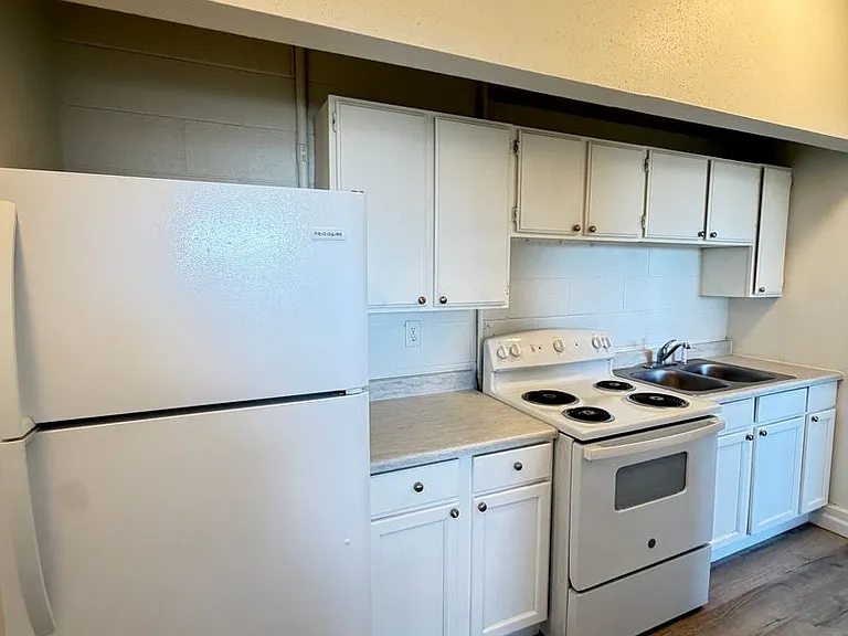 6379 Arnold Dr NE — Photo 12